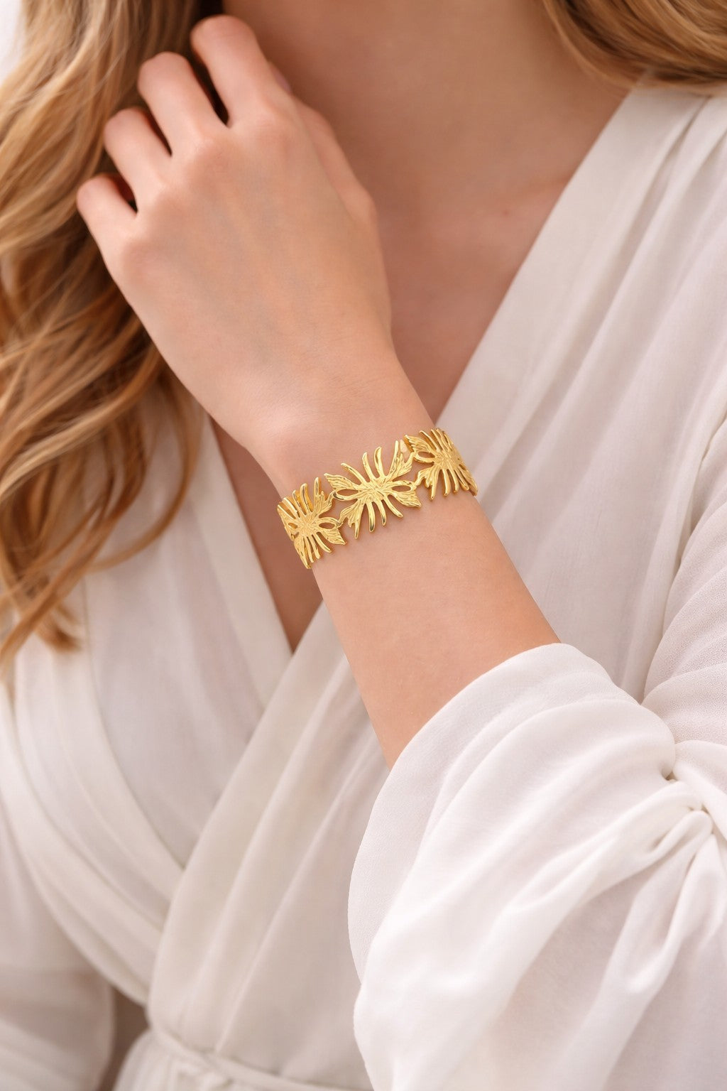 Rising Cuff bangle floral texture